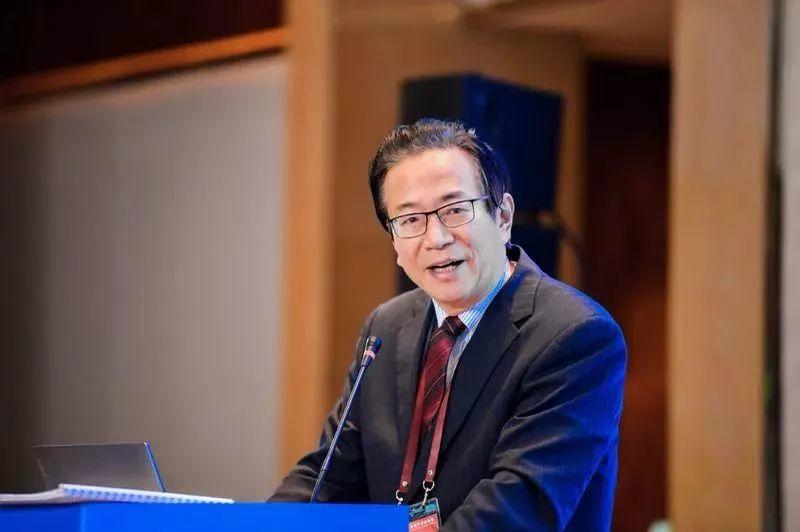 银行业协会副会长潘光伟：银行数字化转型的六大建议