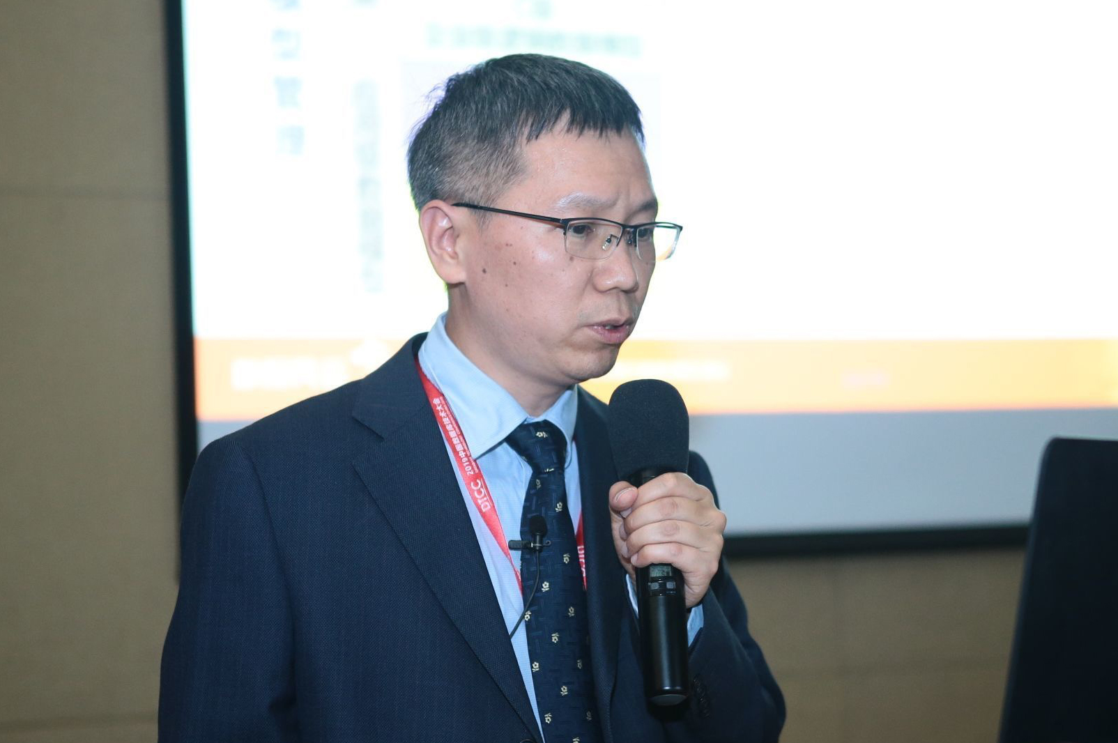 蔡仕志:中国农业银行数据库使用实践和发展规划