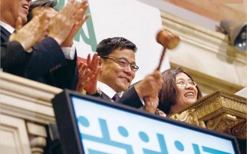 李国庆夺章上位能成功吗？俞渝的强悍，决不会束手就擒！