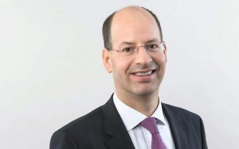 瑞士再保险集团首席经济学家安仁礼：数字化转型增强保险业韧性