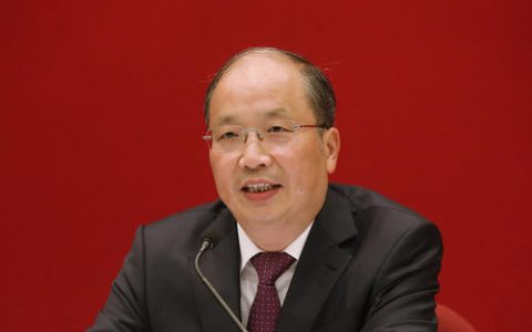 易会满：提高直接融资比重